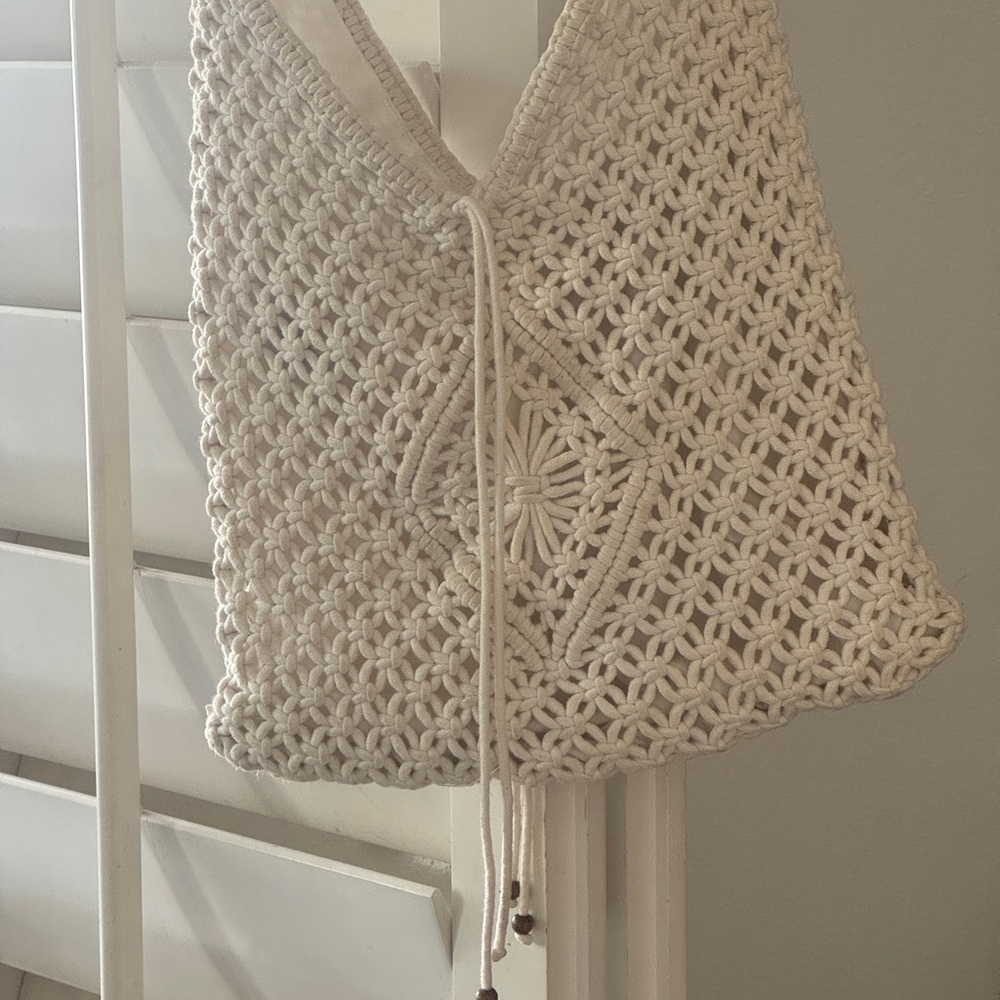 Elegant Cream Crochet Shoulder Bag